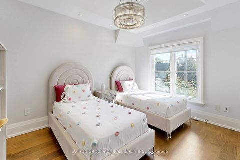 Photo 25 at 276 Strathallan Wood, Nortown, Toronto
