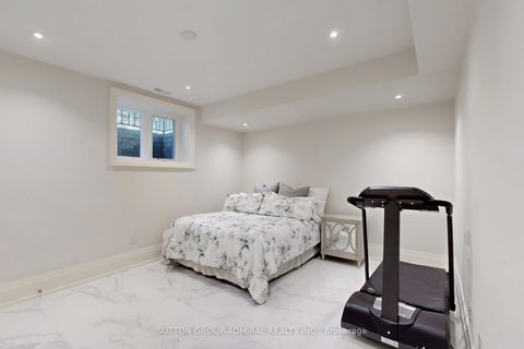 Photo 38 at 276 Strathallan Wood, Nortown, Toronto