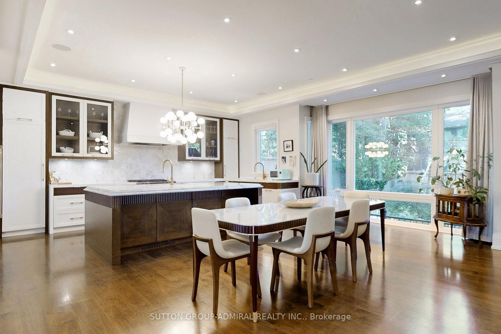 Photo 10 at 276 Strathallan Wood, Nortown, Toronto Photo 10 at 276 Strathallan Wood, Nortown, Toronto