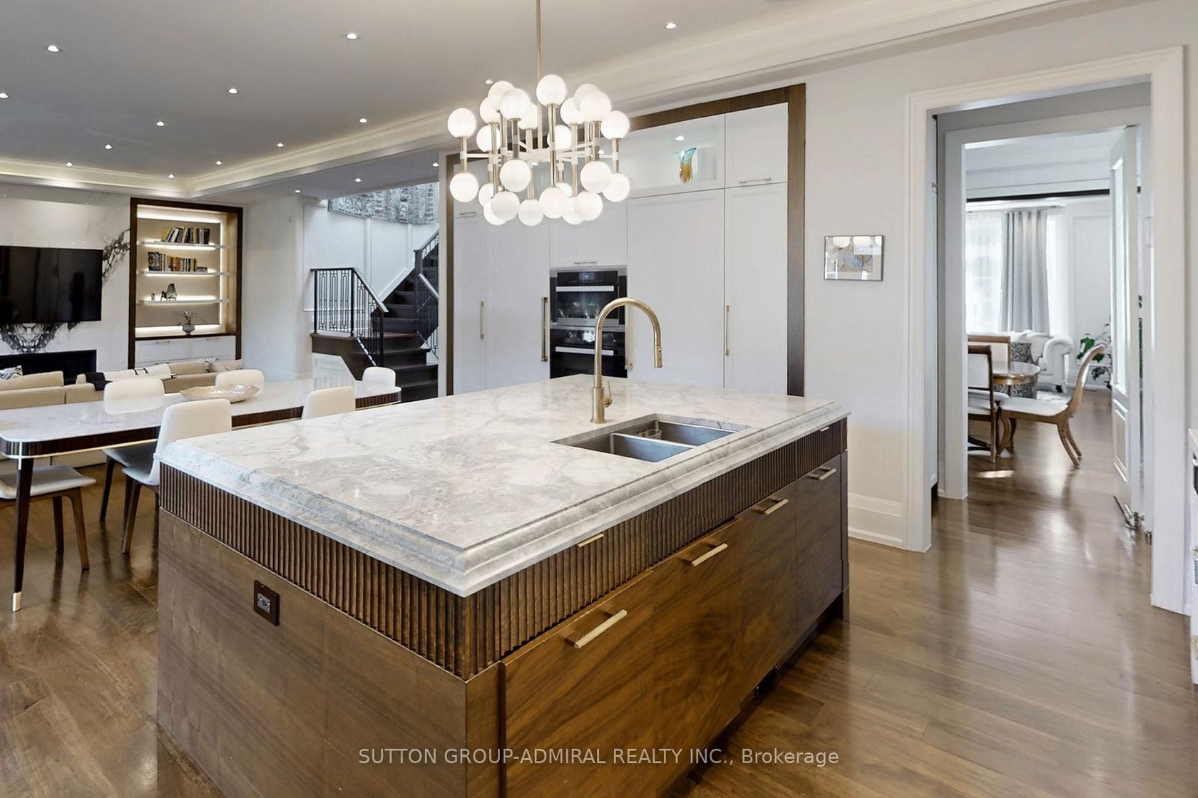 Photo 12 at 276 Strathallan Wood, Nortown, Toronto Photo 12 at 276 Strathallan Wood, Nortown, Toronto