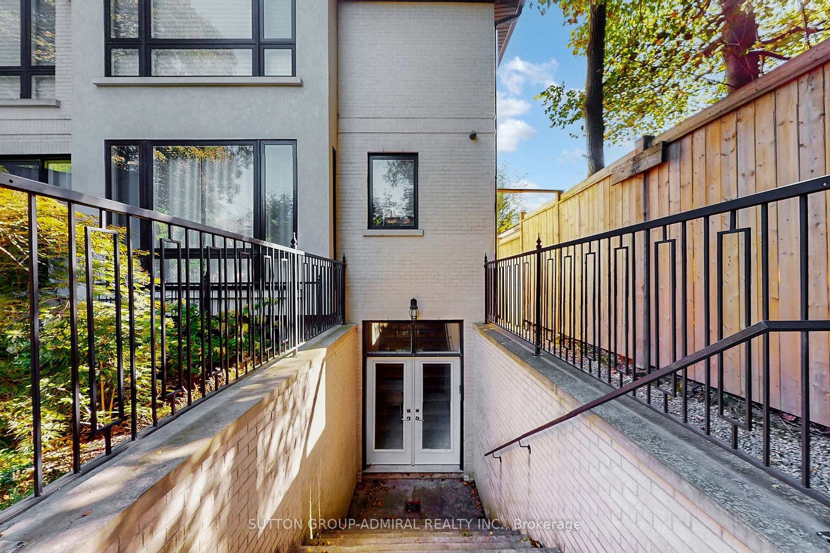 Photo 42 at 276 Strathallan Wood, Nortown, Toronto Photo 42 at 276 Strathallan Wood, Nortown, Toronto