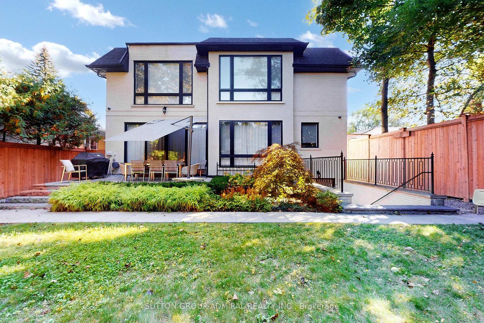 Photo 47 at 276 Strathallan Wood, Nortown, Toronto Photo 47 at 276 Strathallan Wood, Nortown, Toronto