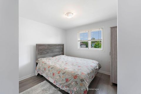 Photo 12 at 32 Chaucer Crescent, Letitia Heights, Barrie