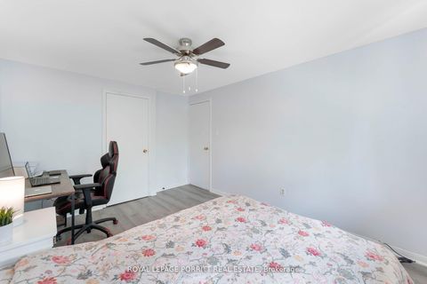 Photo 13 at 32 Chaucer Crescent, Letitia Heights, Barrie