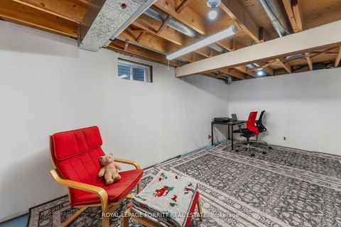 Photo 27 at 32 Chaucer Crescent, Letitia Heights, Barrie