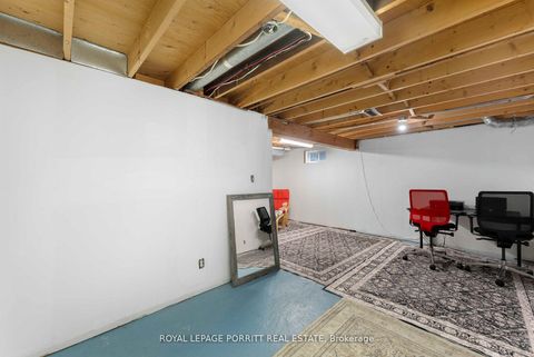 Photo 29 at 32 Chaucer Crescent, Letitia Heights, Barrie