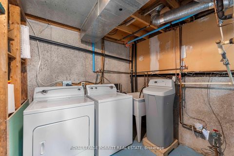 Photo 30 at 32 Chaucer Crescent, Letitia Heights, Barrie