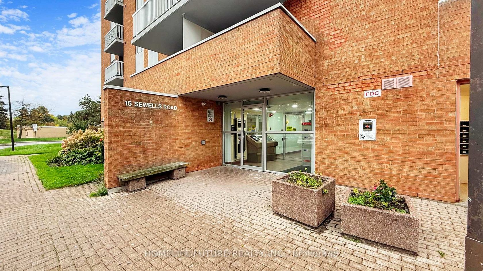 Photo 4 at 204 - 15 Sewells Road, Malvern, Toronto Photo 4 at 204 - 15 Sewells Road, Malvern, Toronto