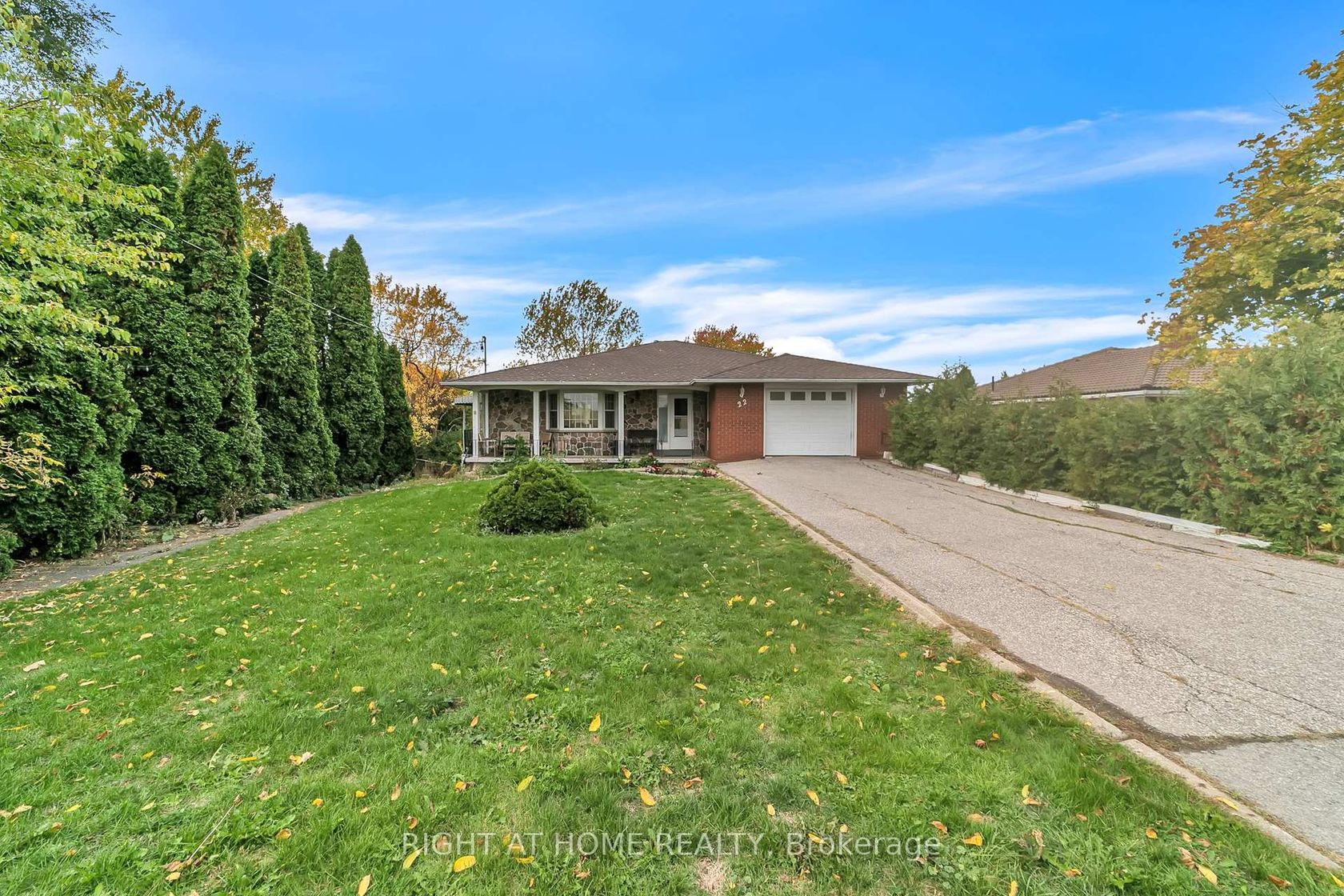 22 Hamilton Drive, Leslie Valley, Newmarket photo number 2