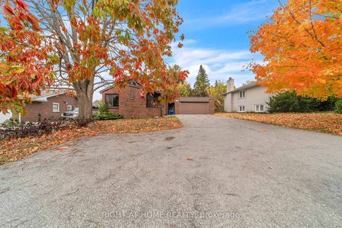 Photo 1 at 1015 Davis Drive, Leslie Valley, Newmarket
