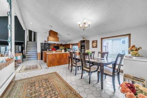 Photo 6 at 1015 Davis Drive, Leslie Valley, Newmarket