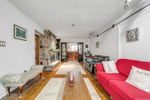 Photo 24 at 1015 Davis Drive, Leslie Valley, Newmarket