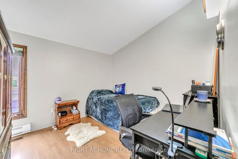 Photo 29 at 1015 Davis Drive, Leslie Valley, Newmarket