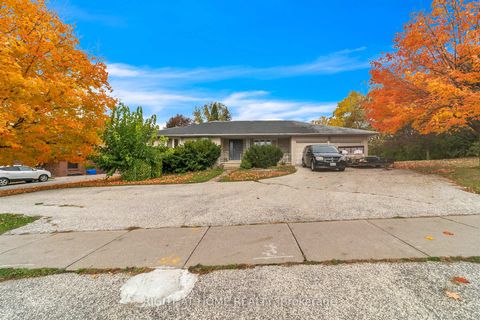 Photo 0 at 1025 Davis Drive, Leslie Valley, Newmarket
