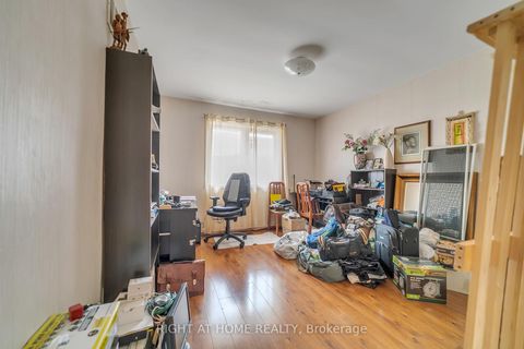 Photo 15 at 1025 Davis Drive, Leslie Valley, Newmarket