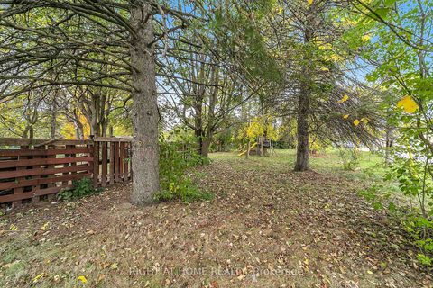 Photo 17 at 1029 Davis Drive, Leslie Valley, Newmarket Photo 17 at 1029 Davis Drive, Leslie Valley, Newmarket