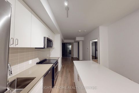 Photo 8 at 501 - 2799 Kingston Road, Cliffcrest, Toronto