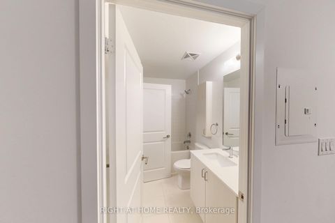 Photo 10 at 501 - 2799 Kingston Road, Cliffcrest, Toronto Photo 10 at 501 - 2799 Kingston Road, Cliffcrest, Toronto