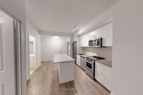 Photo 12 at 501 - 2799 Kingston Road, Cliffcrest, Toronto