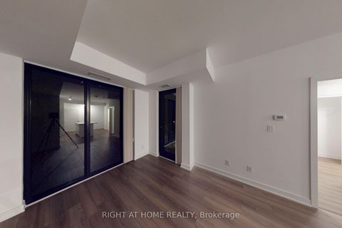 Photo 14 at 501 - 2799 Kingston Road, Cliffcrest, Toronto