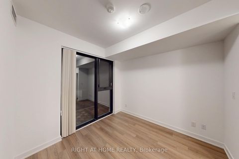Photo 16 at 501 - 2799 Kingston Road, Cliffcrest, Toronto