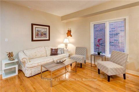 Photo 3 at 146 Peninsula Crescent, Rouge Woods, Richmond Hill
