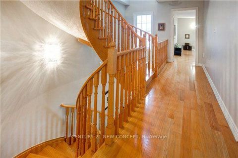 Photo 9 at 146 Peninsula Crescent, Rouge Woods, Richmond Hill