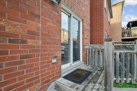 Photo 24 at 35 Timberview Drive, Patterson, Vaughan