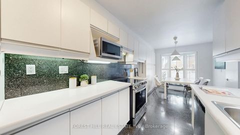Photo 8 at 53 - 33 Proudbank Millway Way, Windfields, Toronto