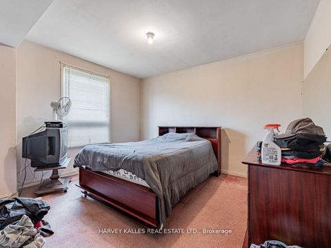 Photo 9 at 561-563 Danforth Road, Birchmount, Toronto