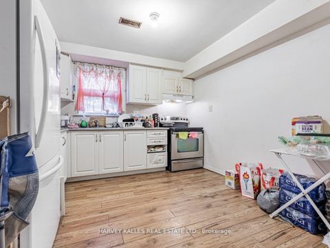 Photo 12 at 561-563 Danforth Road, Birchmount, Toronto