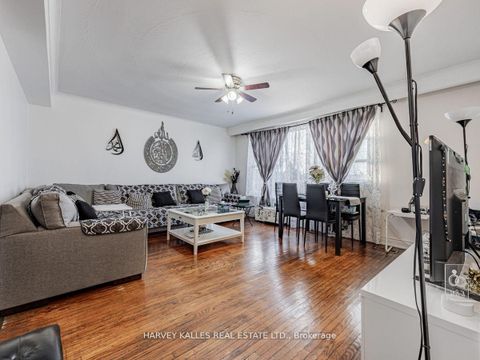 Photo 17 at 561-563 Danforth Road, Birchmount, Toronto