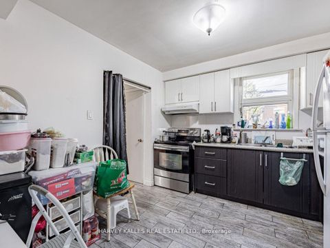 Photo 23 at 561-563 Danforth Road, Birchmount, Toronto