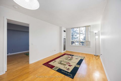Photo 20 at 312 - 7 Bishop Avenue, Newtonbrook East, Toronto