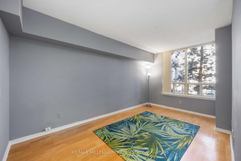 Photo 24 at 312 - 7 Bishop Avenue, Newtonbrook East, Toronto