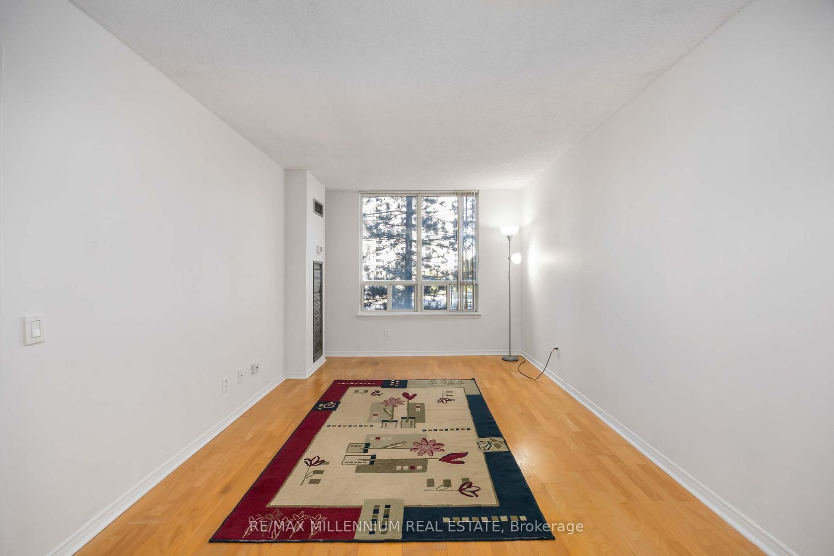 Photo 18 at 312 - 7 Bishop Avenue, Newtonbrook East, Toronto Photo 18 at 312 - 7 Bishop Avenue, Newtonbrook East, Toronto