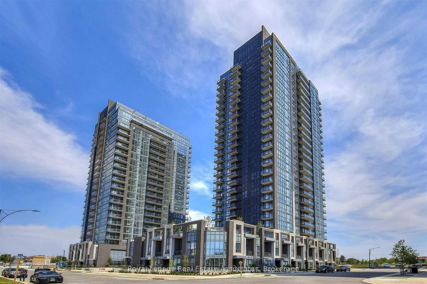 1416 - 5033 Four Springs Avenue, Hurontario, Mississauga by Loree Meneguzzi Real Estate 1416 - 5033 Four Springs Avenue, Hurontario, Mississauga