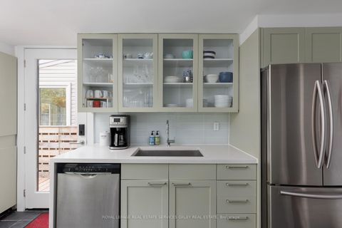 Photo 10 at 23 Alcorn Avenue, St. Clair, Toronto Photo 10 at 23 Alcorn Avenue, St. Clair, Toronto