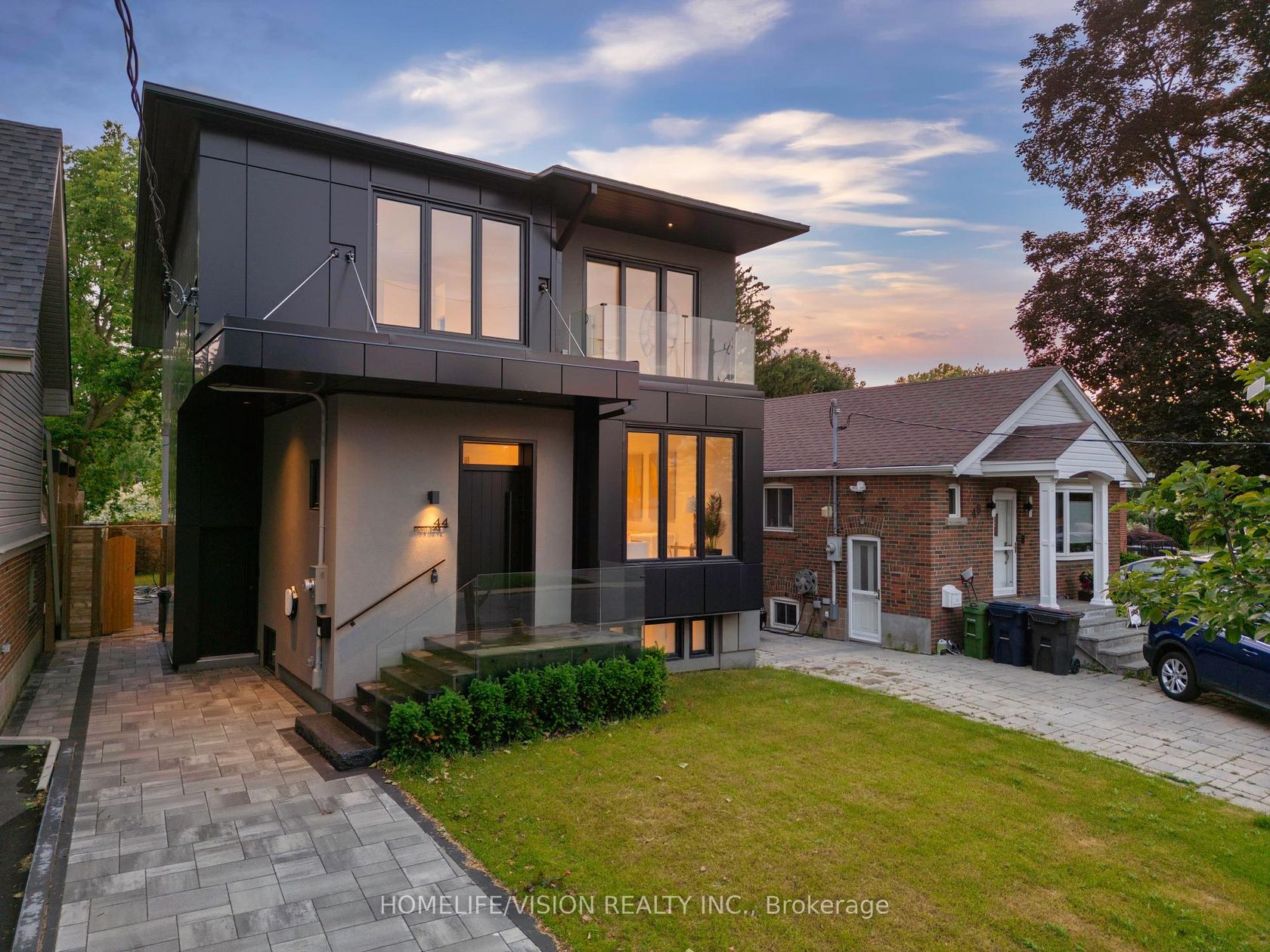 44 Doris Drive, Parkview, Toronto 