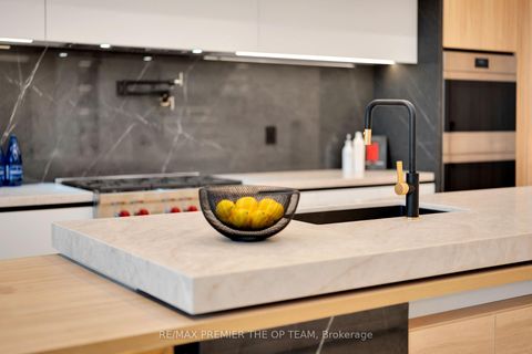 Photo 24 at 487 Coldstream Avenue, Nortown, Toronto