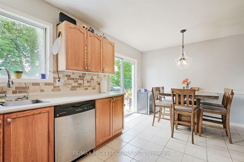 Photo 12 at 821 10th Innisfil Line, Rural Innisfil, Innisfil