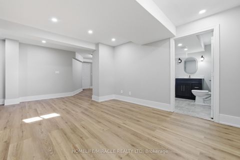 Photo 45 at 466 Nautical Boulevard, BR Bronte, Oakville