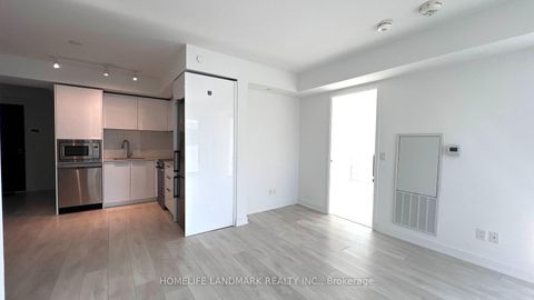 Photo 7 at 2009 - 501 Yonge Street, Yonge Corridor, Toronto Photo 7 at 2009 - 501 Yonge Street, Yonge Corridor, Toronto