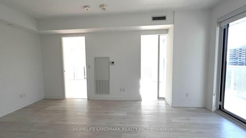 Photo 9 at 2009 - 501 Yonge Street, Yonge Corridor, Toronto Photo 9 at 2009 - 501 Yonge Street, Yonge Corridor, Toronto