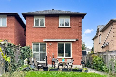 Photo 30 at 44 Tumbleweed Court, East Woodbridge, Vaughan