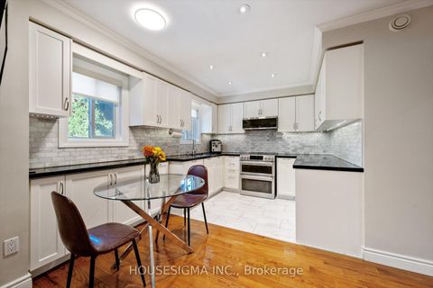 Photo 8 at 1197 Old Oak Drive, WT West Oak Trails, Oakville