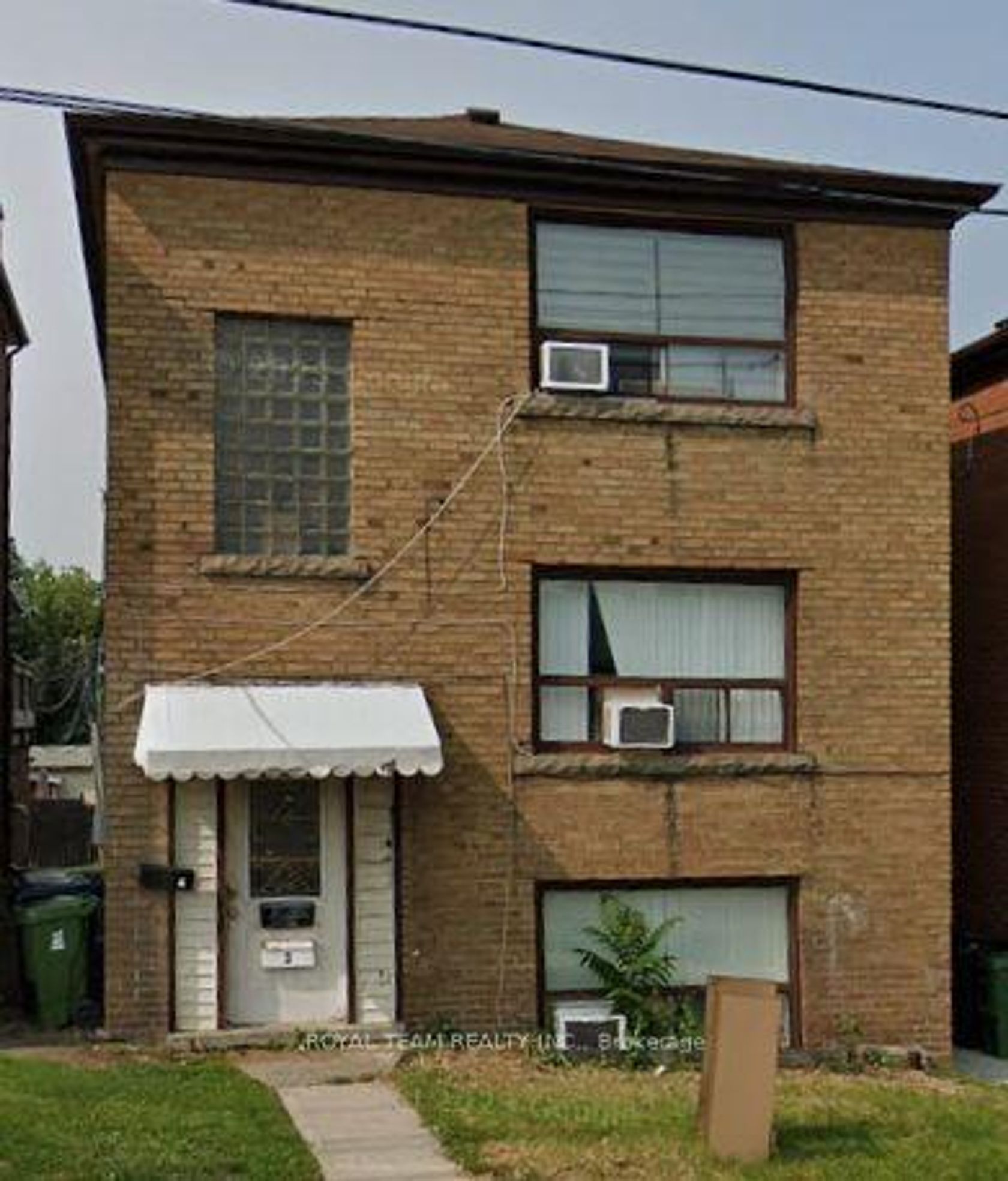 708 Weston Road, Smythe, Toronto 
