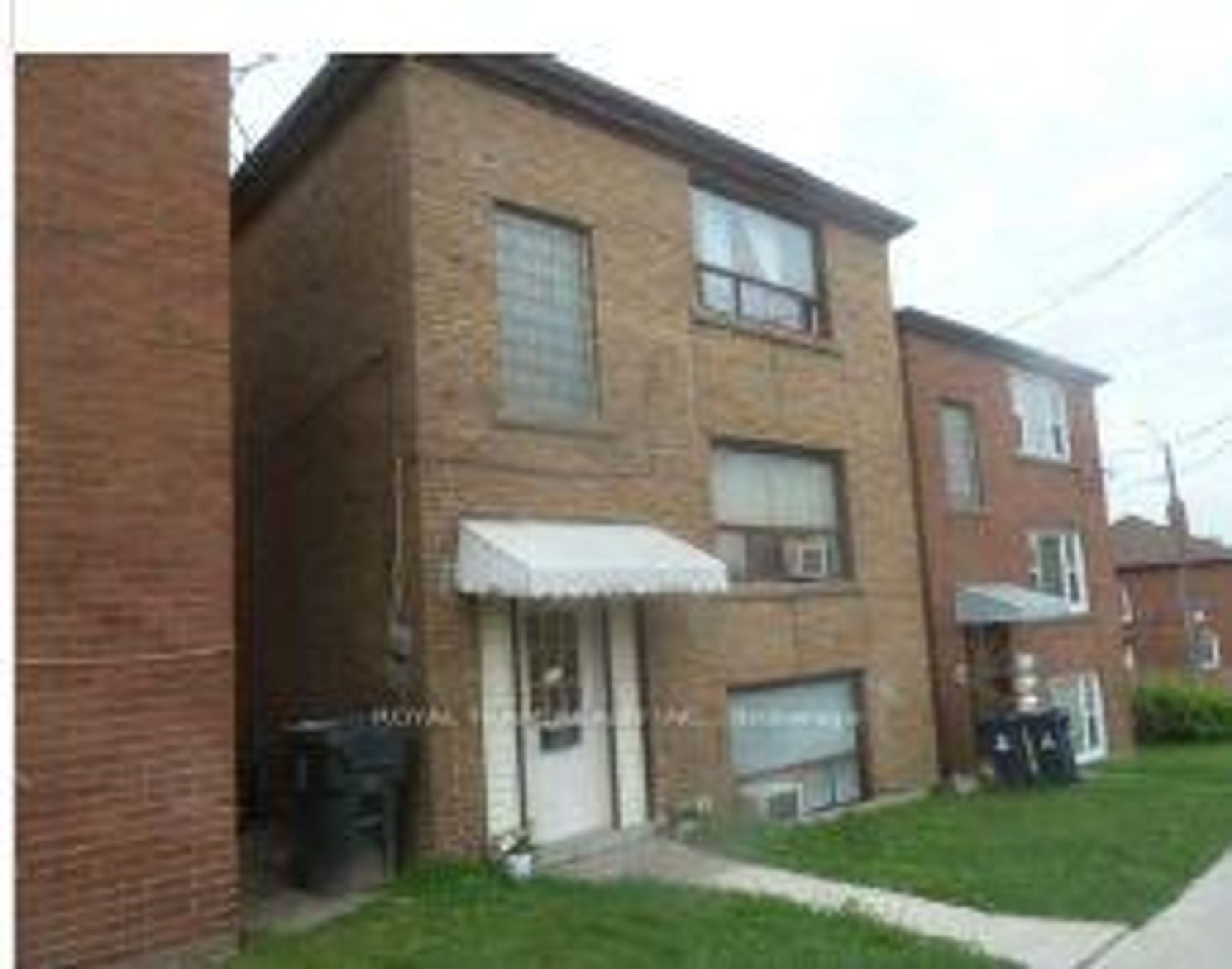 Photo 1 at 708 Weston Road, Smythe, Toronto Photo 1 at 708 Weston Road, Smythe, Toronto