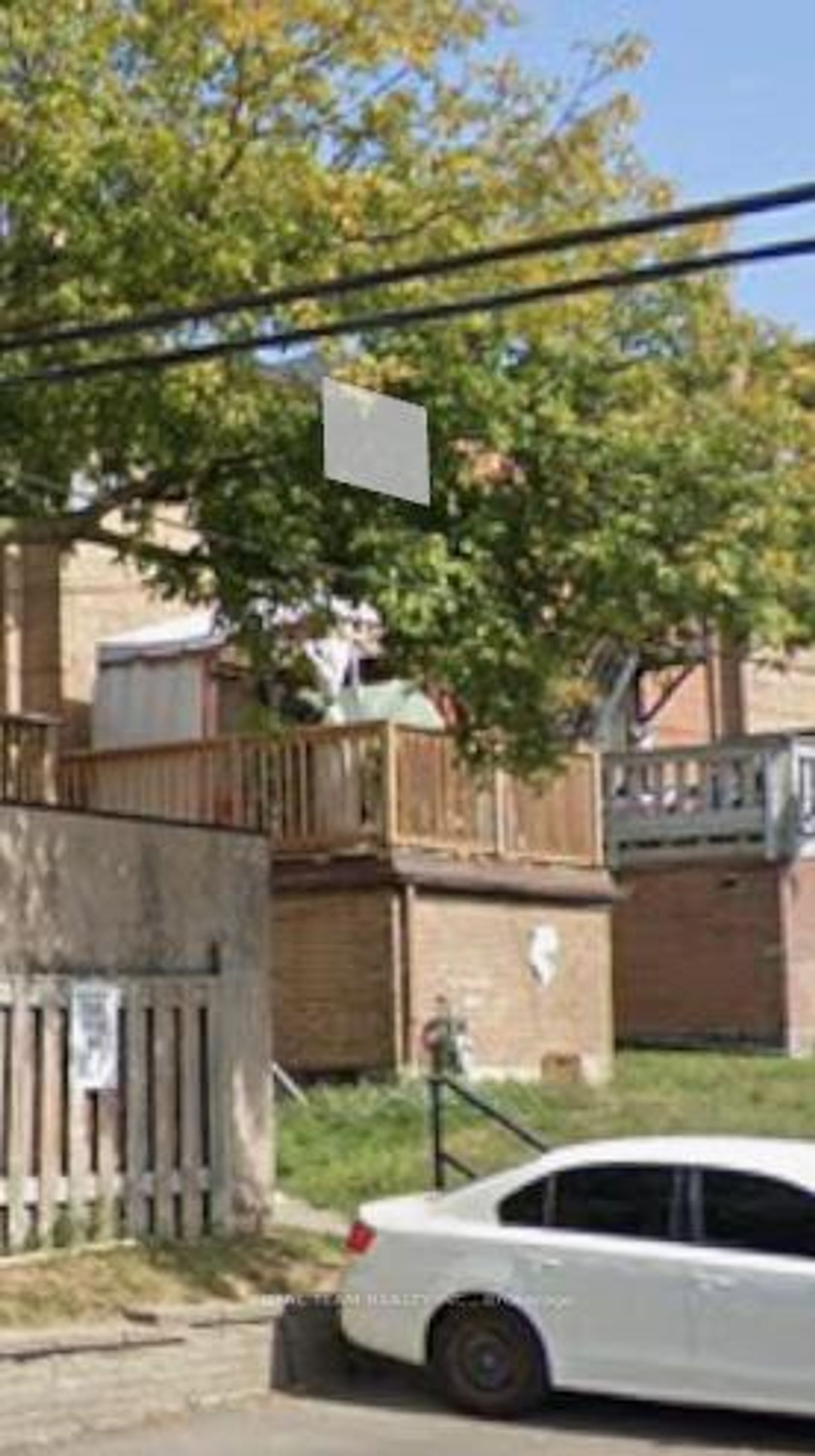 Photo 7 at 708 Weston Road, Smythe, Toronto Photo 7 at 708 Weston Road, Smythe, Toronto