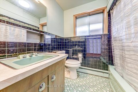 Photo 20 at 77 Perivale Crescent, Bendale, Toronto